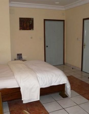 Azam Hotel