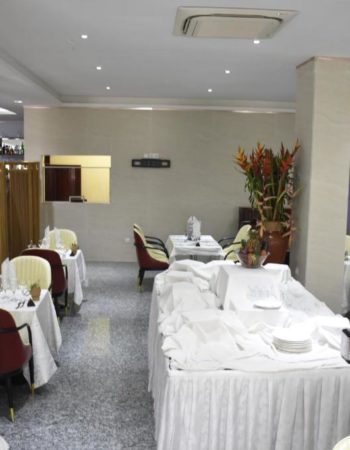 Royal Palace Hotel